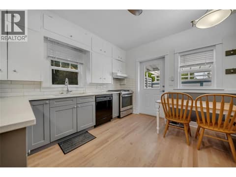 Photo 10 of 597 Eckhardt Avenue E, Main North, Penticton