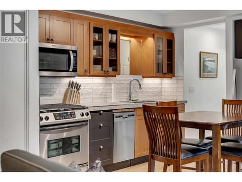 Photo 23 of 597 Eckhardt Avenue E, Main North, Penticton