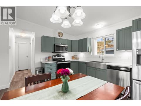 Photo 16 of 4701 Pleasant Valley Road Unit# 13, Harwood, Vernon