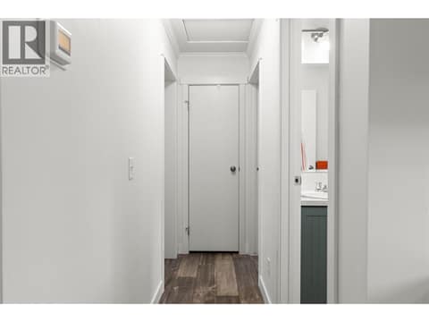 Hallway at 4701 Pleasant Valley Road Unit# 13, Harwood, Vernon