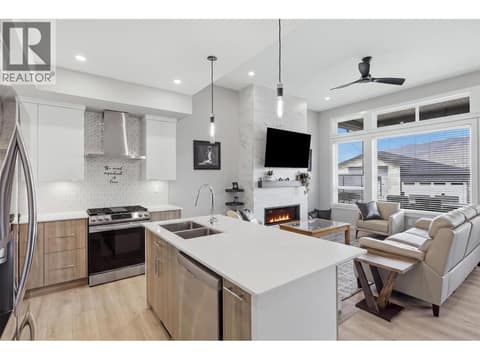 Photo 3 of 260 Rue Cheval Noir Unit# 19, Tobiano, Kamloops
