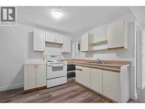 2nd kitchen on the lower level at 1420 Graham Road, Rutland South, Kelowna
