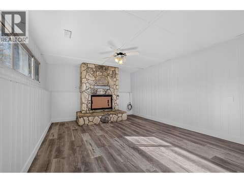 Living/recreation room on the lower level at 1420 Graham Road, Rutland South, Kelowna