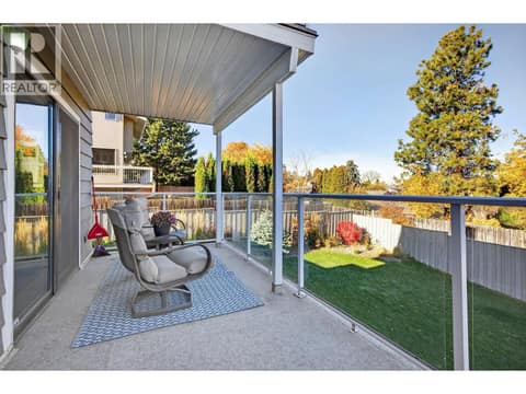 Photo 2 of 758 Fleming Drive, Aberdeen, Kamloops
