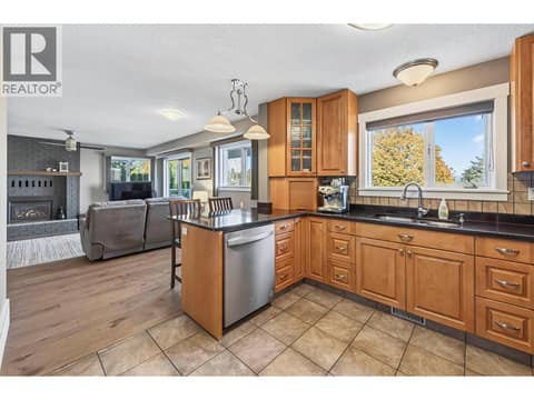 Photo 24 of 758 Fleming Drive, Aberdeen, Kamloops