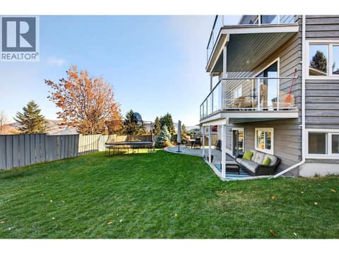 Photo 3 of 758 Fleming Drive, Aberdeen, Kamloops