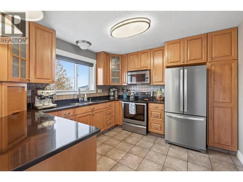 Photo 6 of 758 Fleming Drive, Aberdeen, Kamloops