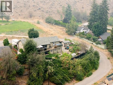 Photo 3 of 895A GEORGEANN Road, Westsyde, Kamloops