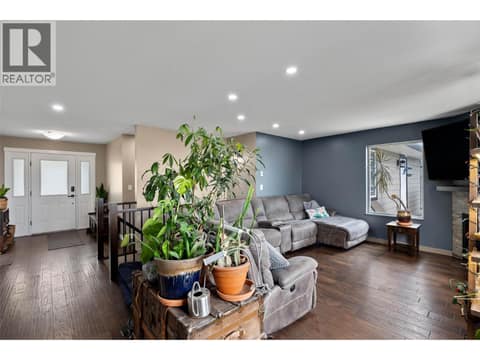 Photo 8 of 895A GEORGEANN Road, Westsyde, Kamloops