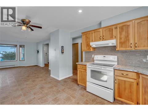 Photo 16 of 3412 South Main Street Unit# 107, Main South, Penticton