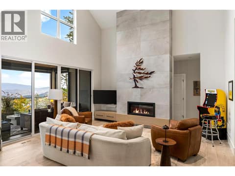 Photo 11 of 125 Diamond Way, Predator Ridge, Vernon