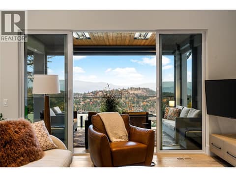 Photo 19 of 125 Diamond Way, Predator Ridge, Vernon