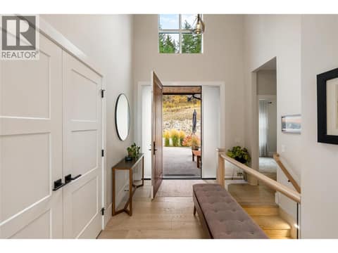 Photo 7 of 125 Diamond Way, Predator Ridge, Vernon