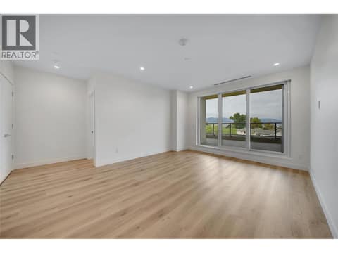 Photo 17 of 3300 Lakeshore Drive Unit# 418, Lower Mission, Kelowna