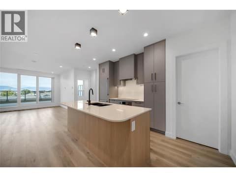 Photo 20 of 3300 Lakeshore Drive Unit# 418, Lower Mission, Kelowna