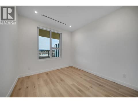 Photo 21 of 3300 Lakeshore Drive Unit# 418, Lower Mission, Kelowna