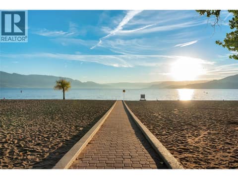 Photo 31 of 3300 Lakeshore Drive Unit# 418, Lower Mission, Kelowna