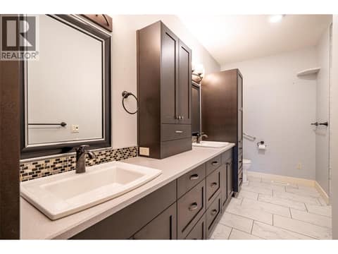 Photo 29 of 2444 York Avenue Unit# 32, Armstrong/ Spall.