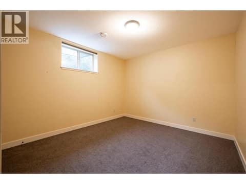 Photo 42 of 2444 York Avenue Unit# 32, Armstrong/ Spall.