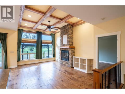 Photo 9 of 2444 York Avenue Unit# 32, Armstrong/ Spall.
