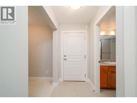 Photo 7 of 1099 Sunset Drive Unit# 224, Kelowna North