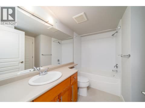 Photo 9 of 1099 Sunset Drive Unit# 224, Kelowna North