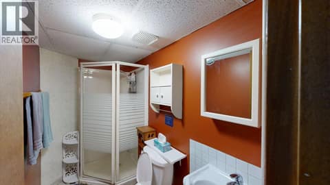 Main House Lower Suite Apt 5 at 1693 Oberg Johnson Road, West & North Highway 1, Golden
