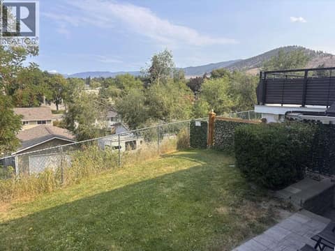 Photo 17 of 725 Ross Avenue, Columbia/Duncan, Penticton