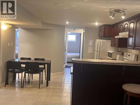 Photo 21 of 725 Ross Avenue, Columbia/Duncan, Penticton