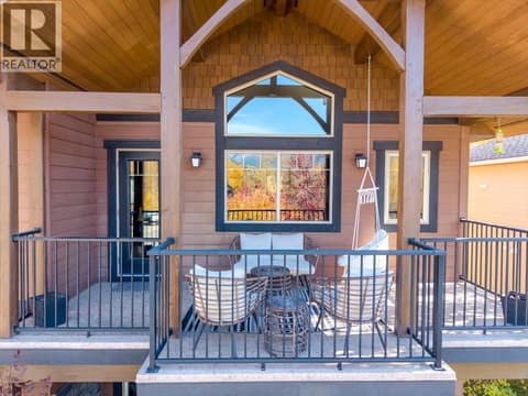 Photo 12 of 10 Silver Ridge Way, Fernie