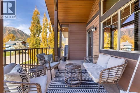 Photo 13 of 10 Silver Ridge Way, Fernie