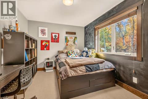 Photo 46 of 10 Silver Ridge Way, Fernie