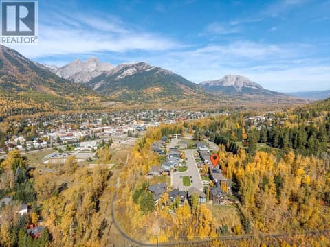 Photo 89 of 10 Silver Ridge Way, Fernie