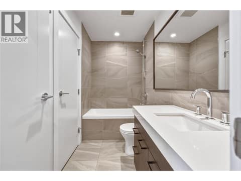 Photo 11 of 1181 Sunset Drive Unit# 701, Kelowna North