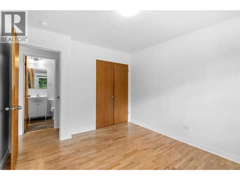 Photo 11 of 909 Fairview Road, Main North, Penticton