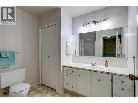 Photo 24 of 840 Liban Court, Glenmore, Kelowna