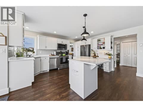 Photo 12 of 845 BRAMBLE Place, Aberdeen, Kamloops