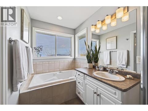 Photo 26 of 845 BRAMBLE Place, Aberdeen, Kamloops