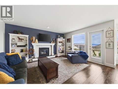 Photo 8 of 845 BRAMBLE Place, Aberdeen, Kamloops