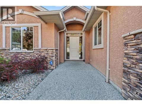 Photo 3 of 2405 Cobblestone Road, Shannon Lake, West Kelowna