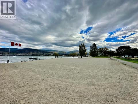 Photo 16 of 534 Redwing Drive, Main North, Penticton