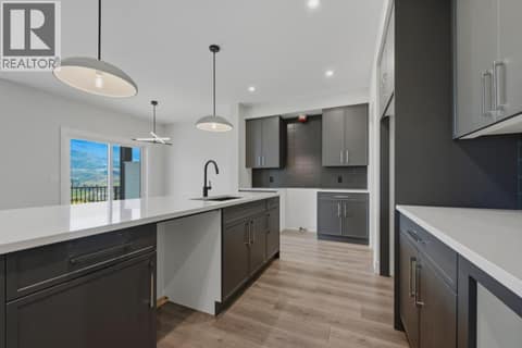Photo 14 of 415 Arrowleaf Drive, Middleton Mountain Coldstream
