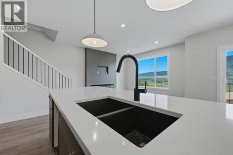Photo 17 of 415 Arrowleaf Drive, Middleton Mountain Coldstream