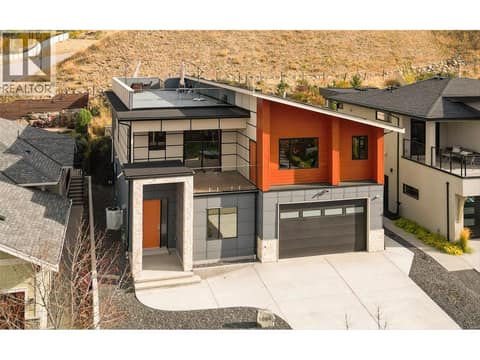 Photo 3 of 5084 Twinflower Crescent, Upper Mission, Kelowna