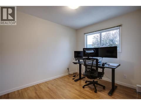 Photo 23 of 950 & 952 Stockwell Avenue, Kelowna North