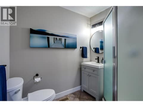 Carriage house at 950 & 952 Stockwell Avenue, Kelowna North