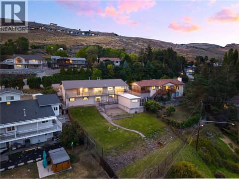 Photo 2 of 6636 Southwind Road, Bella Vista, Vernon