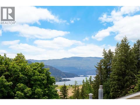 Photo 24 of 6636 Southwind Road, Bella Vista, Vernon
