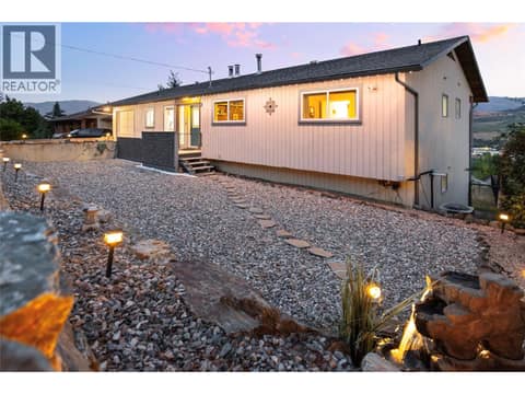Photo 3 of 6636 Southwind Road, Bella Vista, Vernon