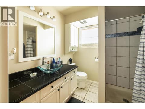Photo 37 of 6636 Southwind Road, Bella Vista, Vernon
